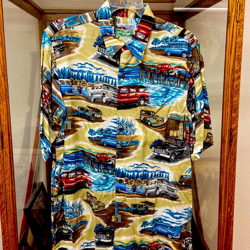 Reyn Spooner Casual Shirt “Chevy Suburb” Theme